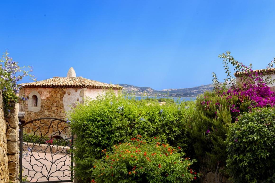 Villa Punta Saline Cannigione Luaran gambar