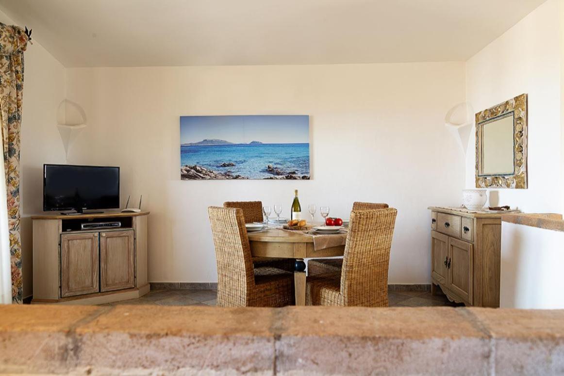 Villa Punta Saline Cannigione Luaran gambar